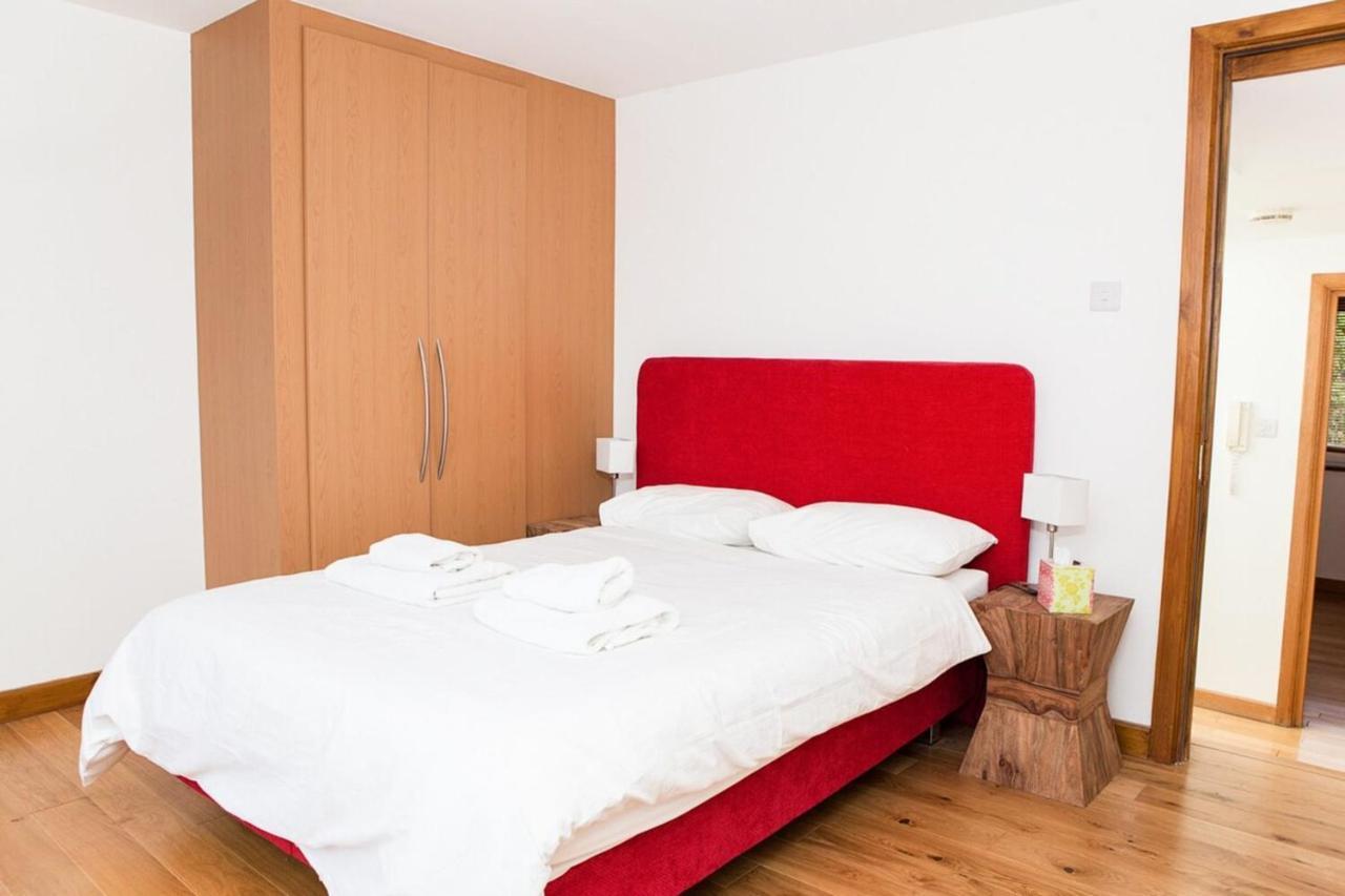 Spectacular Central 4-Bedroom Close To London Eye Екстер'єр фото